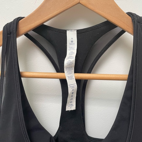 Lululemon 2 in 1 bra tank size 8 - Picture 3 of 3